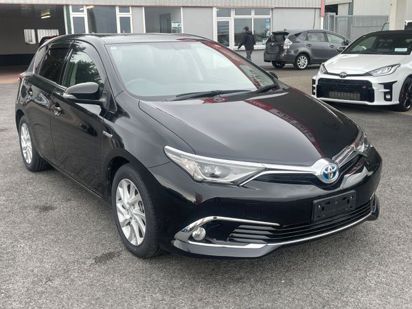 Toyota Auris Hatchback, Petrol Hybrid, 2018, Black