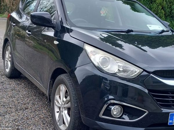 Hyundai ix35 SUV, Diesel, 2010, Black