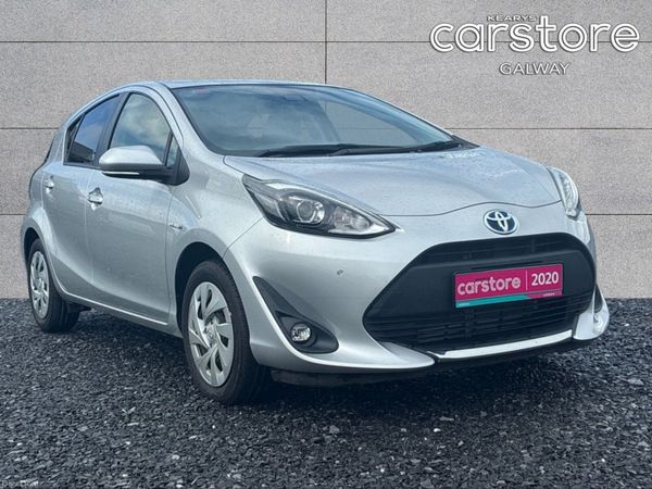 Toyota Aqua Hatchback, Petrol Hybrid, 2020, Silver