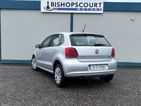 Volkswagen Polo Hatchback, Petrol, 2013, Silver