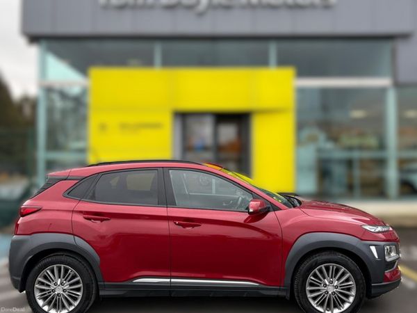 Hyundai KONA MPV, Diesel, 2020, Red