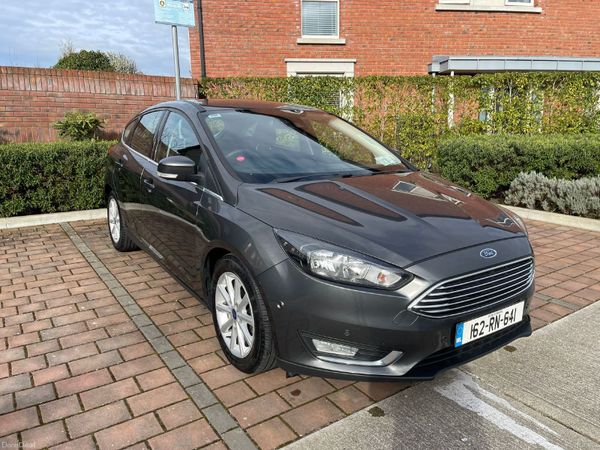 Ford Focus Hatchback, Petrol, 2016, Grey