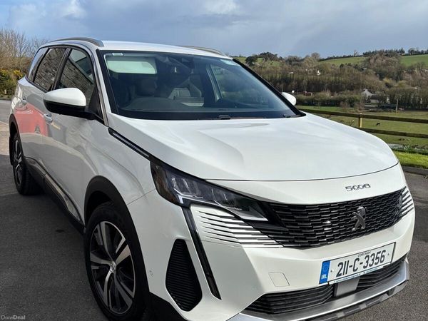 Peugeot 5008 MPV, Diesel, 2021, White