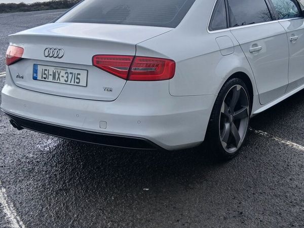 Audi A4 Saloon, Diesel, 2015, White
