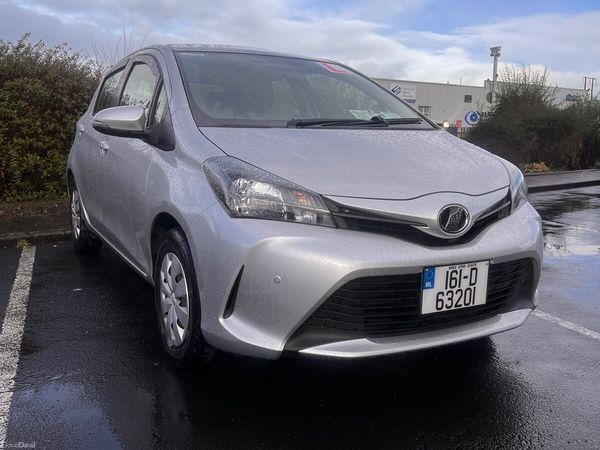 Toyota Vitz Hatchback, Petrol, 2016, Silver