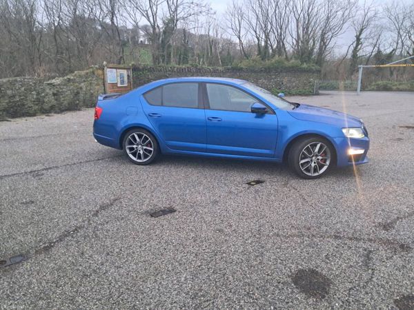 Skoda Octavia Hatchback, Diesel, 2015, Blue