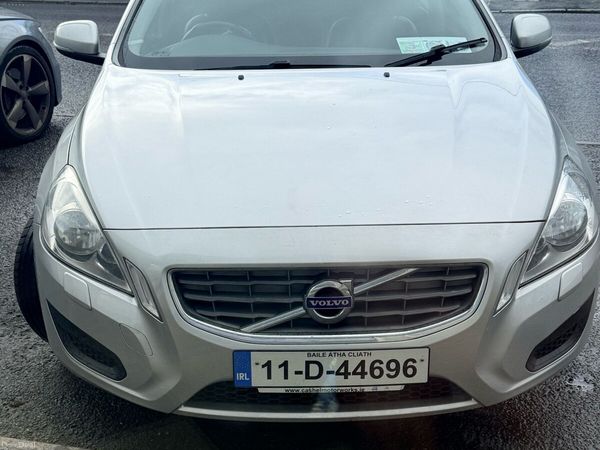 Volvo S60 Saloon, Diesel, 2011, Silver