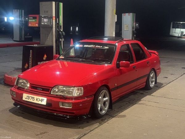 Ford Sierra Saloon, Petrol, 1991, Red
