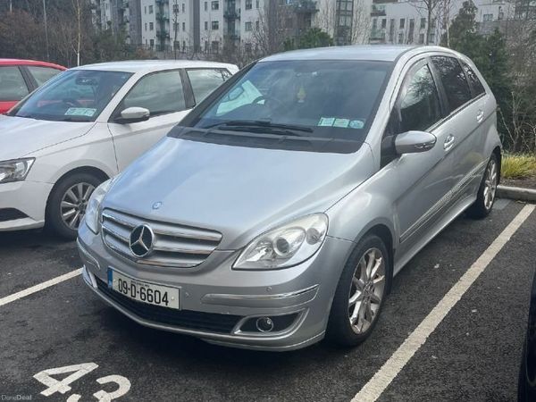 Mercedes-Benz B-Class MPV, Petrol, 2009, Silver