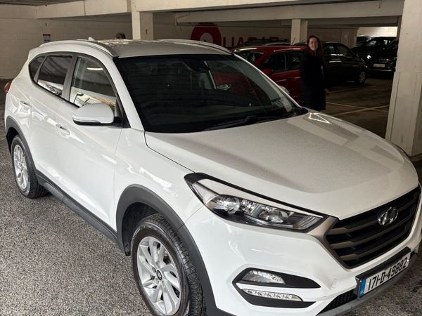 Hyundai Tucson SUV, Diesel, 2017, White