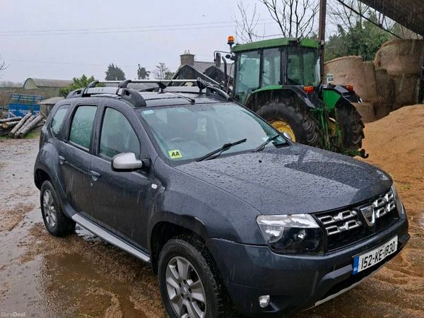 Dacia Duster SUV, Diesel, 2015, White