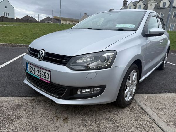 Volkswagen Polo Hatchback, Petrol, 2013, Silver