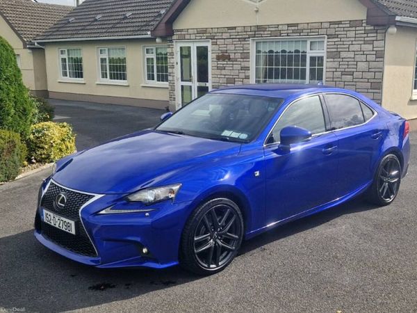 Lexus IS Saloon, Petrol Hybrid, 2015, Blue
