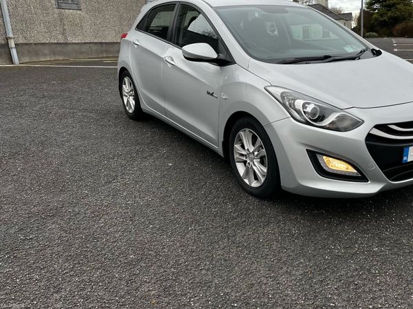 Hyundai i30 Hatchback, Diesel, 2015, Silver