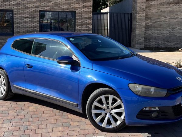 Volkswagen Scirocco Hatchback, Petrol, 2009, Blue