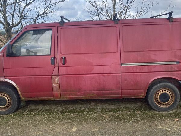 Volkswagen Transporter Van, Diesel, 2001, Red
