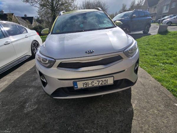 Kia Stonic Estate/Jeep, Petrol, 2019, Grey