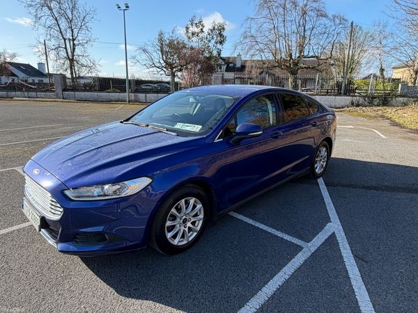 Ford Mondeo Hatchback, Diesel, 2017, Blue