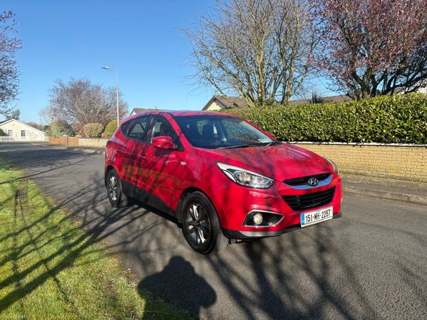 Hyundai ix35 SUV, Diesel, 2015, Red