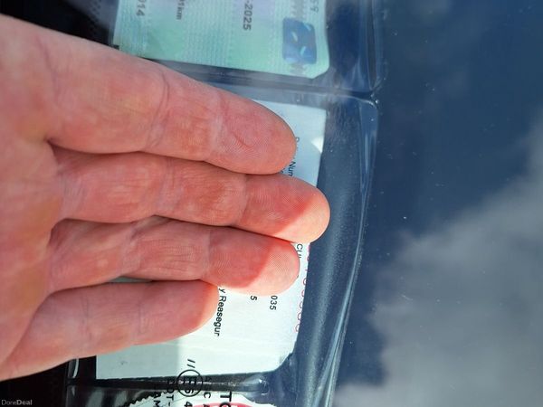 Toyota Auris Hatchback, Diesel, 2014, Black