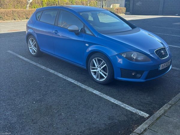 SEAT Leon Hatchback, Diesel, 2011, Blue