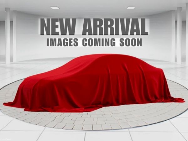 Volkswagen Golf Hatchback, Petrol, 2015, Silver