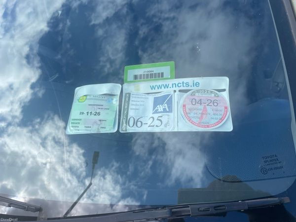 Toyota Yaris Hatchback, Petrol, 2002, Green