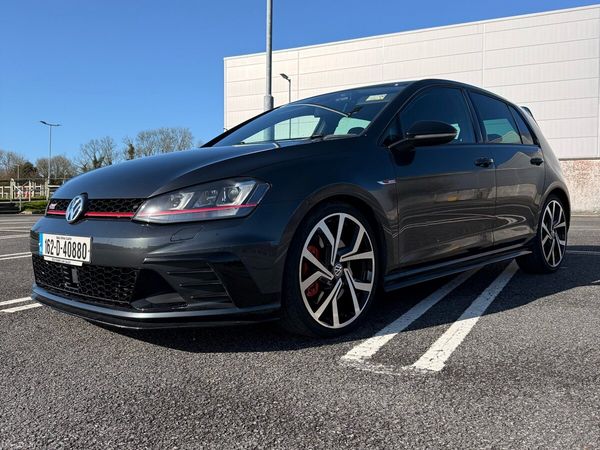 Volkswagen Golf Hatchback, Petrol, 2016, Grey