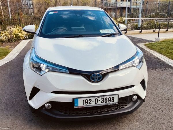 Toyota C-HR Hatchback, Petrol Hybrid, 2019, White