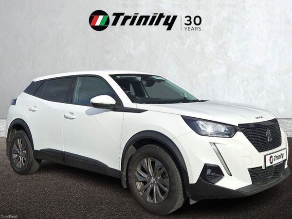 Peugeot 2008 MPV, Petrol, 2020, White
