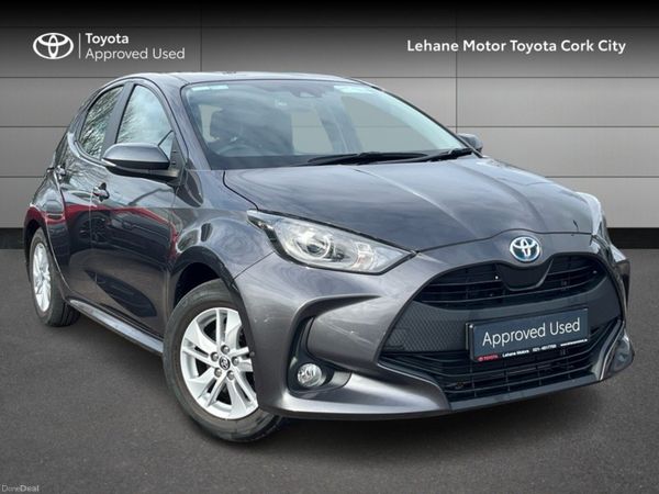 Toyota Yaris Hatchback, Petrol Hybrid, 2023, Grey