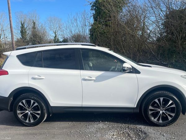 Toyota RAV4 SUV, Diesel, 2015, White