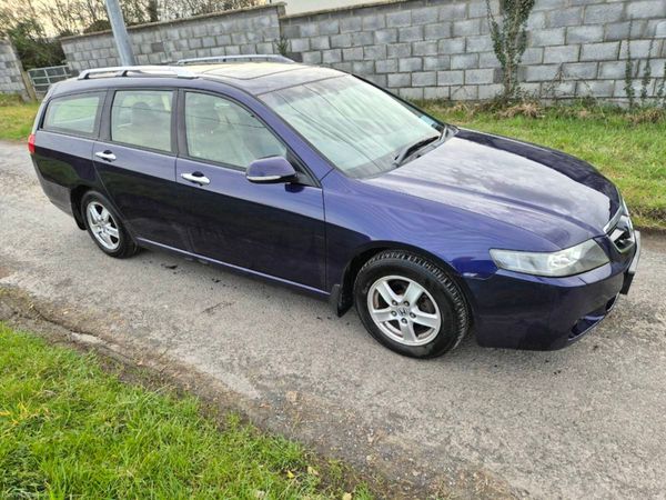 Honda Accord Estate, Petrol, 2004, Blue