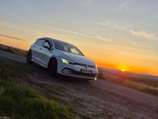 Volkswagen Golf Hatchback, Diesel, 2022, White
