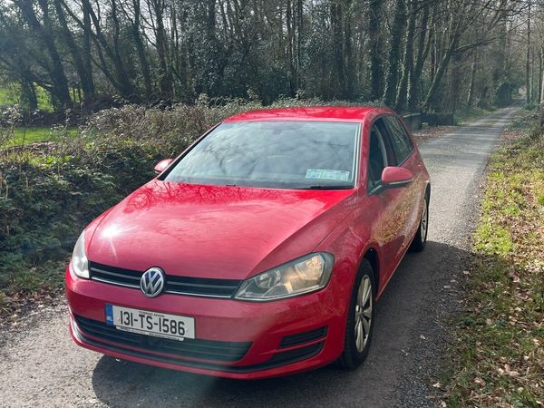 Volkswagen Golf Hatchback, Diesel, 2013, Red