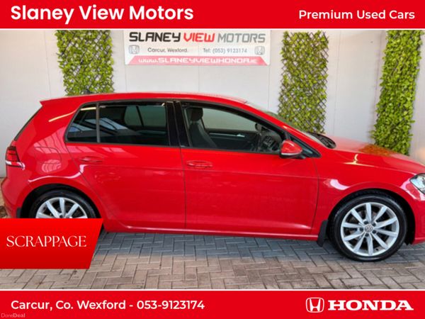 Volkswagen Golf Hatchback, Diesel, 2019, Red