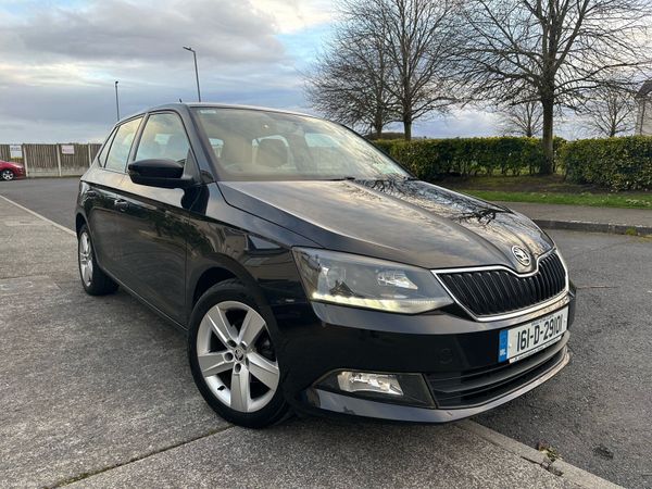 Skoda Fabia Hatchback, Petrol, 2016, Black