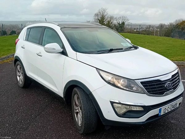 Kia Sportage SUV, Diesel, 2012, White