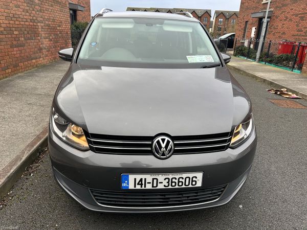 Volkswagen Touran MPV, Diesel, 2014, Grey