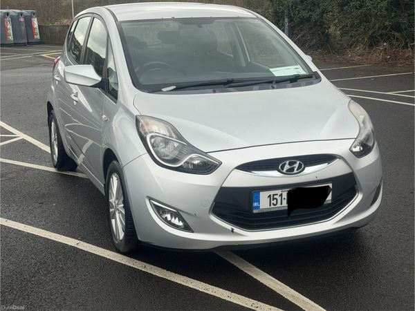 Hyundai ix20 MPV, Petrol, 2015, Silver
