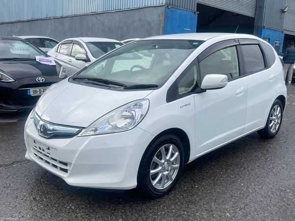 Honda Fit Hatchback, Petrol Hybrid, 2012, White