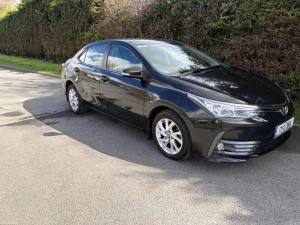Toyota Corolla Saloon, Petrol, 2017, Black