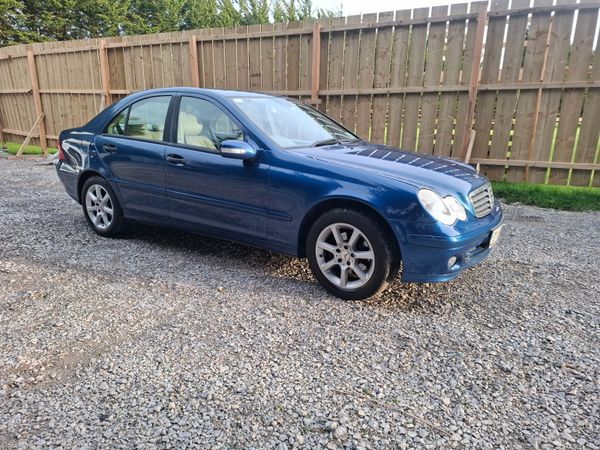 Mercedes-Benz C-Class Saloon, Petrol, 2007, Blue