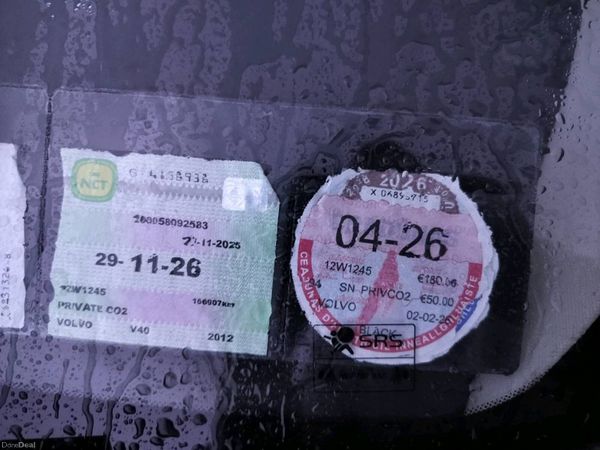 Volvo V40 MPV, Diesel, 2012, Black