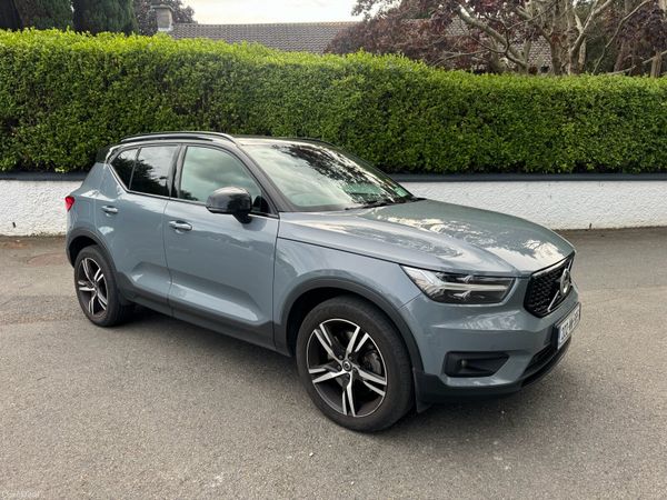 Volvo XC40 Estate/Jeep, Petrol Plug-in Hybrid, 2020, Grey