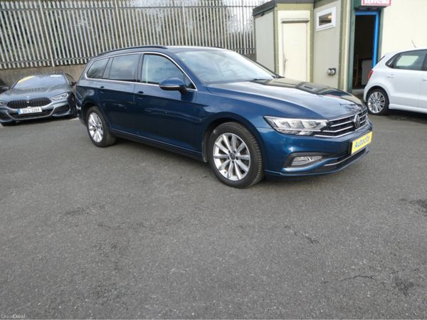 Volkswagen Passat Estate, Diesel, 2021, Blue