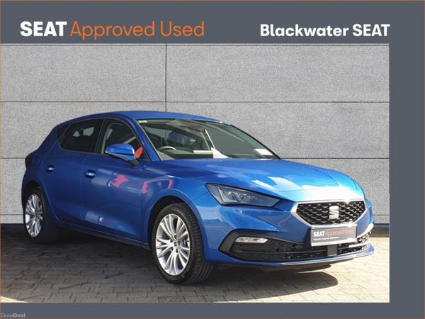 SEAT Leon Hatchback, Diesel, 2025, Blue