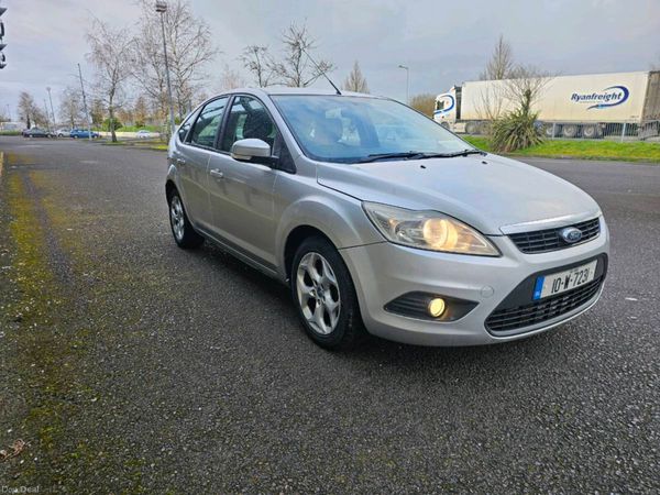 Ford Focus Hatchback, Diesel, 2010, Silver