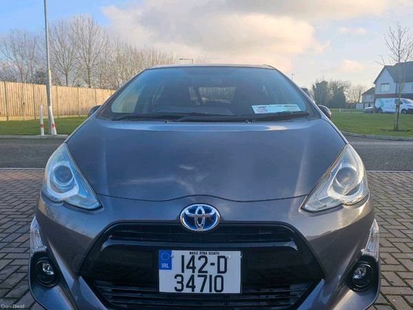 Toyota Aqua Hatchback, Petrol Hybrid, 2014, Grey