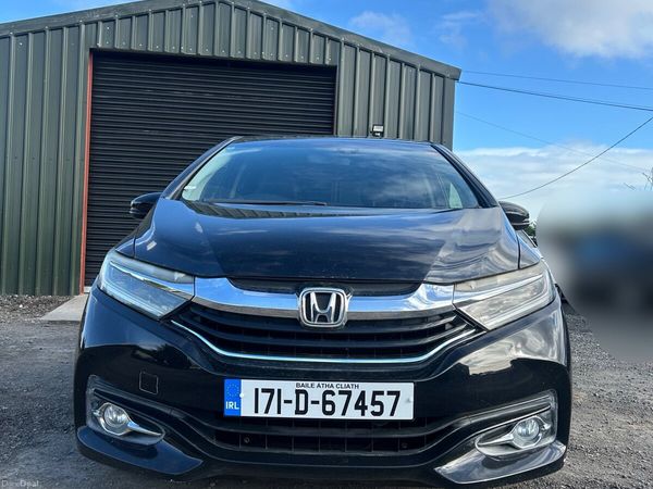 Honda Shuttle MPV, Petrol Hybrid, 2017, Black